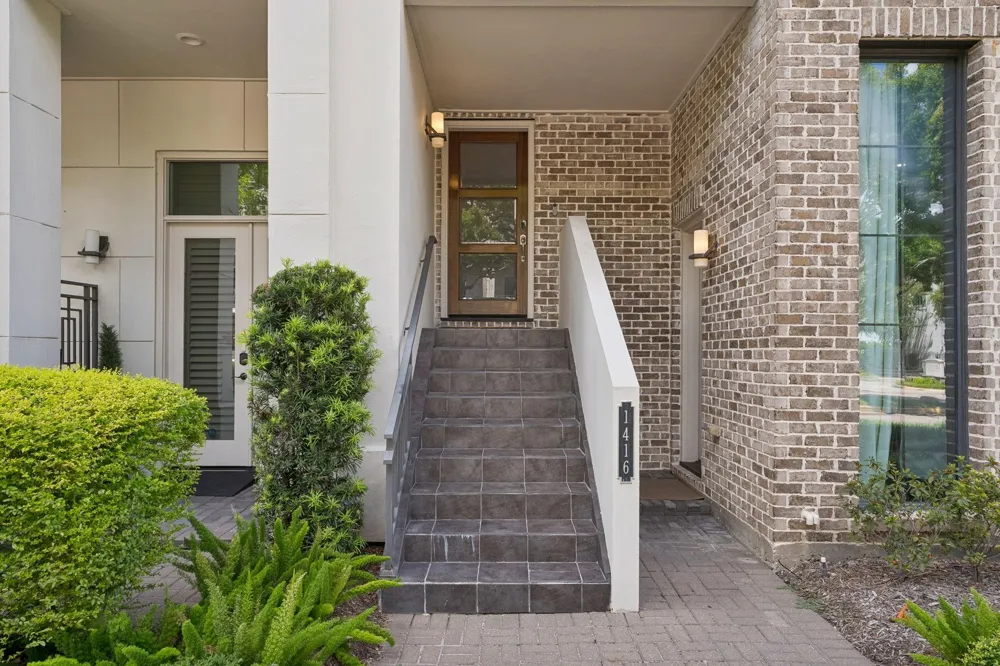 1416 Lake Pointe Parkway Sugar Land, TX 77478