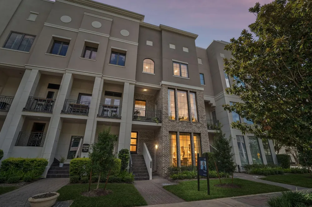 1416 Lake Pointe Parkway Sugar Land, TX 77478