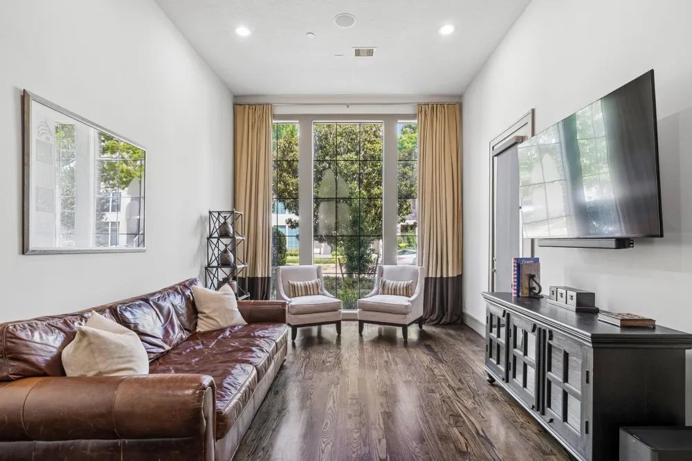 1416 Lake Pointe Parkway Sugar Land, TX 77478