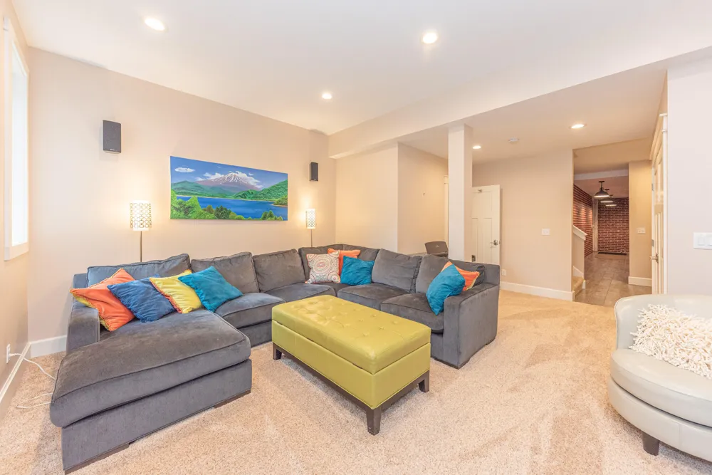 355 Koch Avenue Ann Arbor, MI 48103