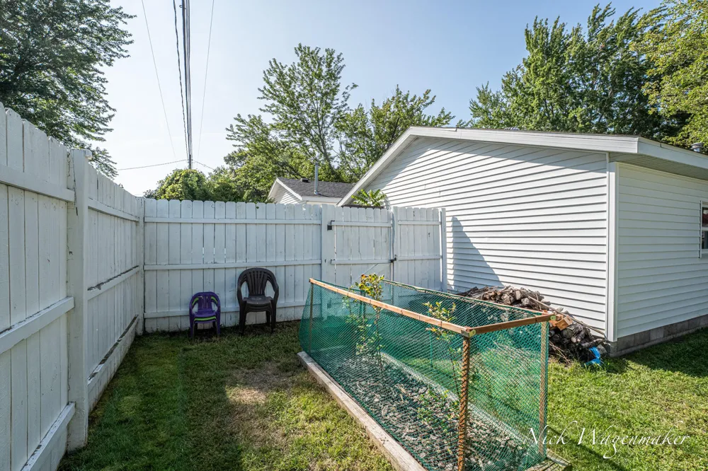 712 River Street Spring Lake, MI 49456