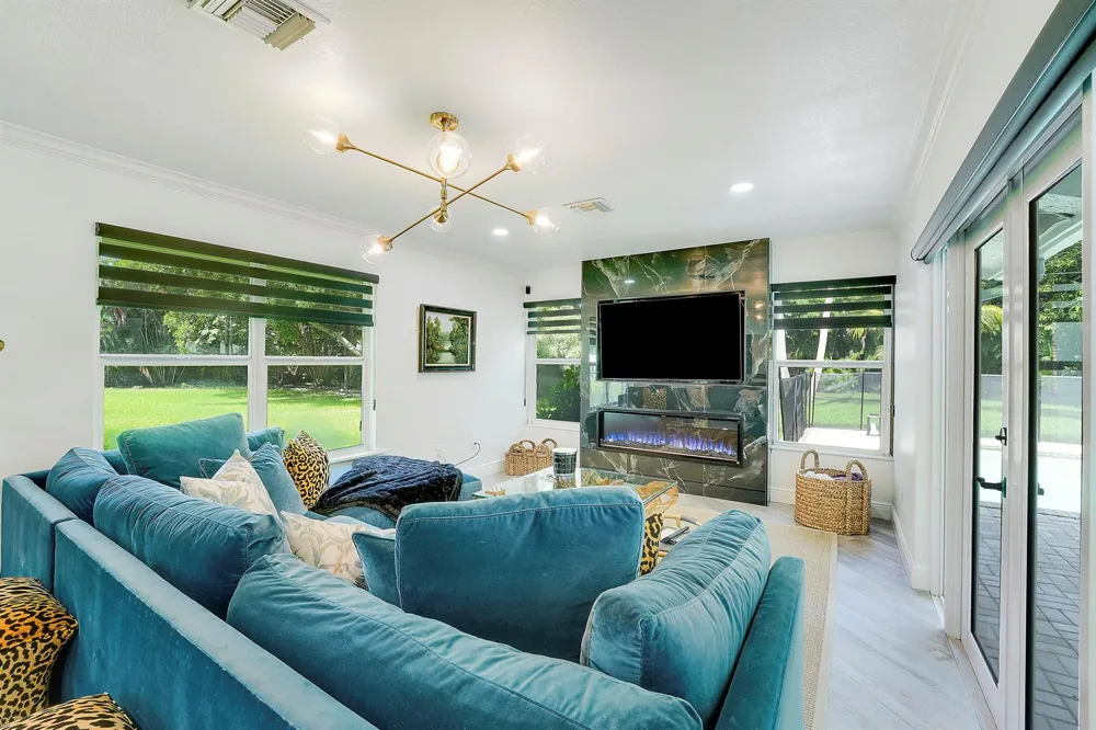 12709 Quercus Lane Wellington, FL 33414