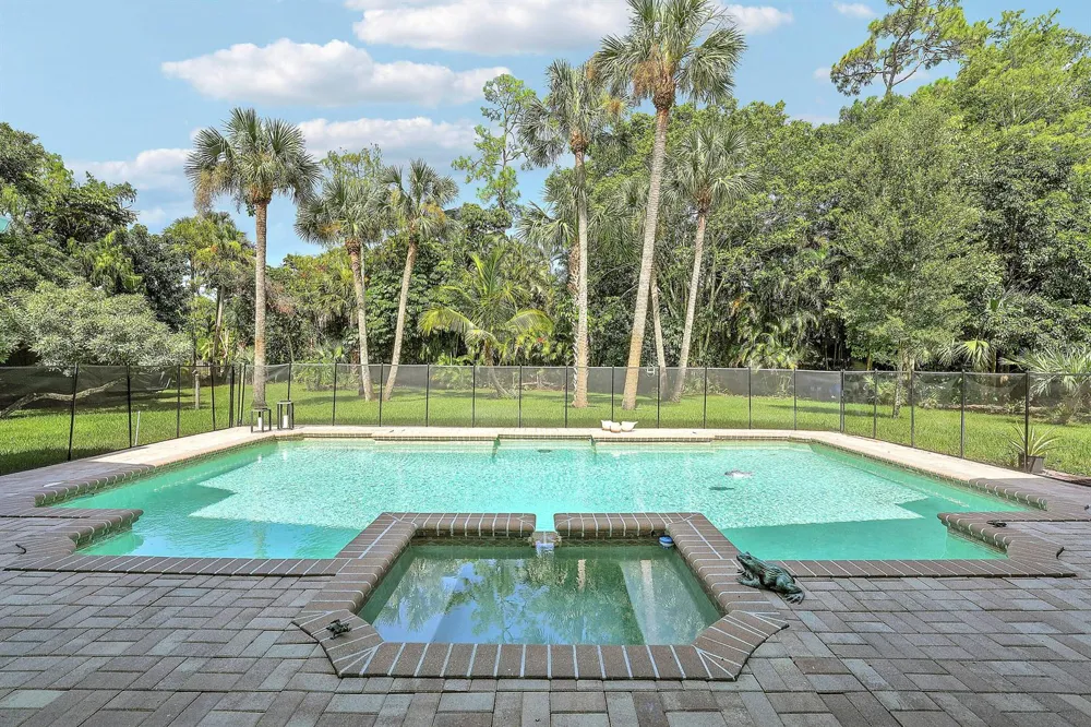 12709 Quercus Lane Wellington, FL 33414