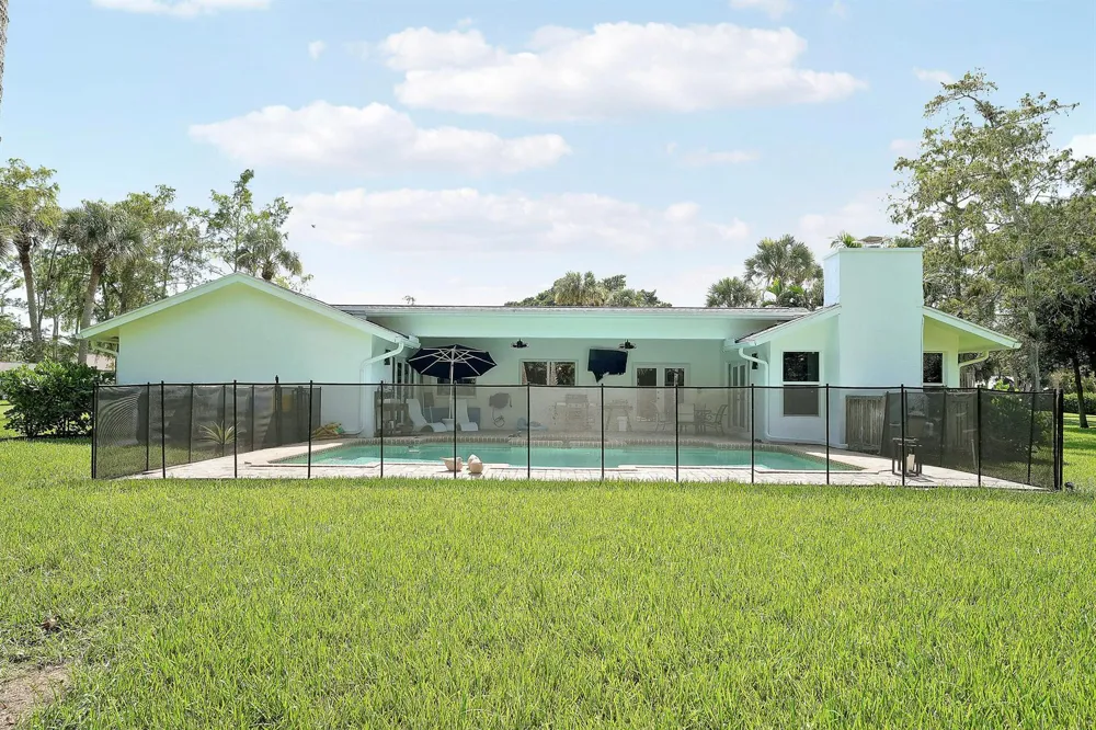12709 Quercus Lane Wellington, FL 33414