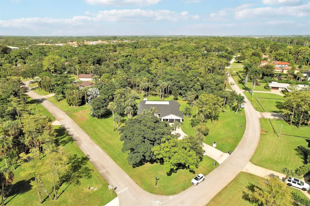12709 Quercus Lane Wellington, FL 33414