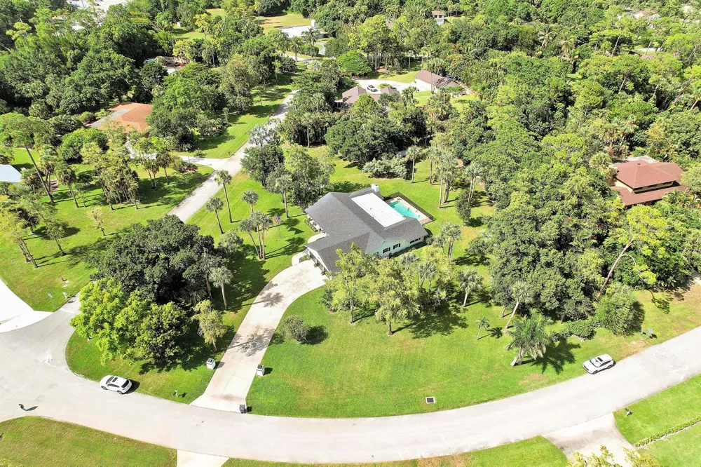 12709 Quercus Lane Wellington, FL 33414