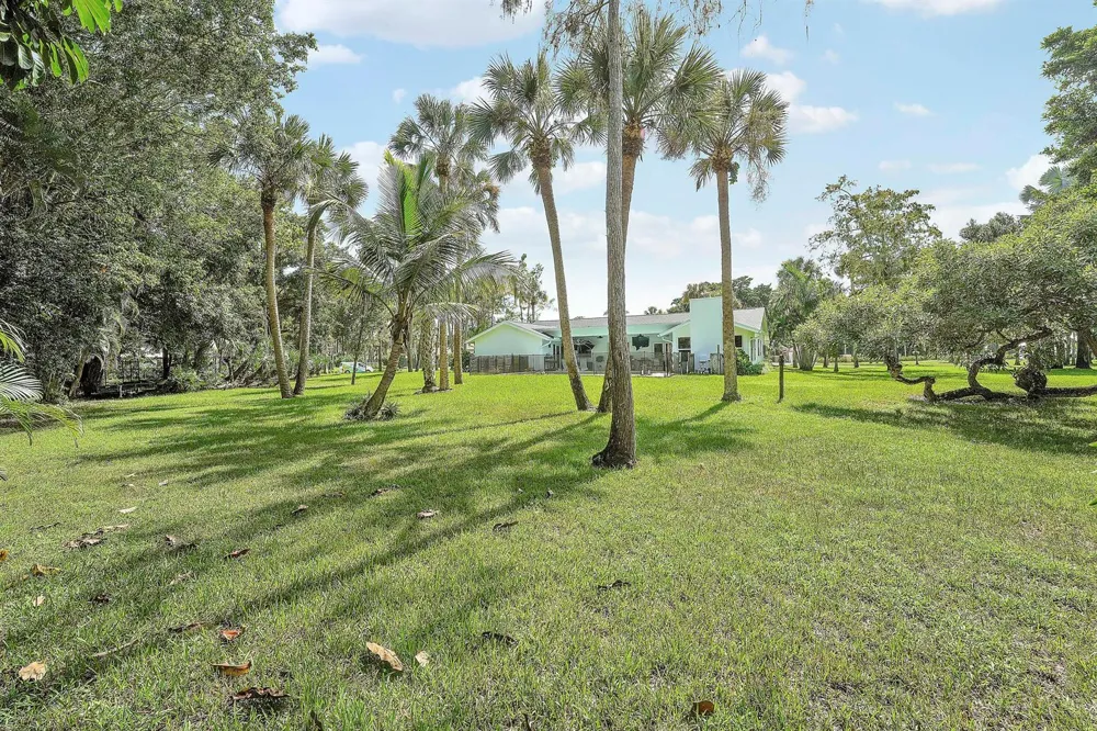 12709 Quercus Lane Wellington, FL 33414
