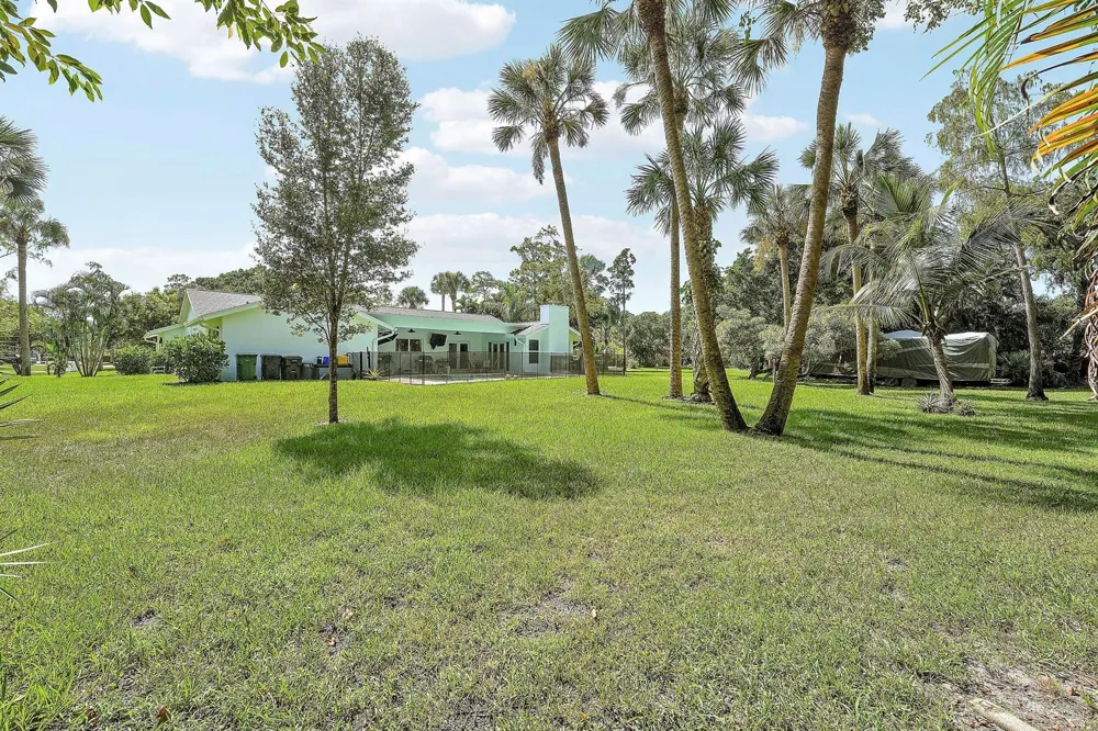 12709 Quercus Lane Wellington, FL 33414