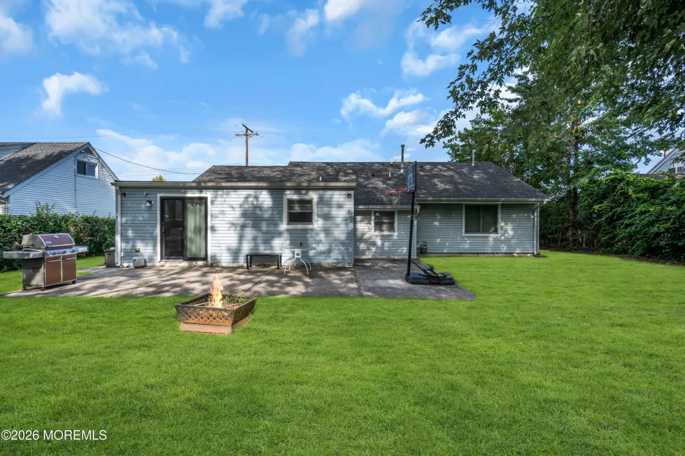 1644 Union Avenue Hazlet, NJ 07730