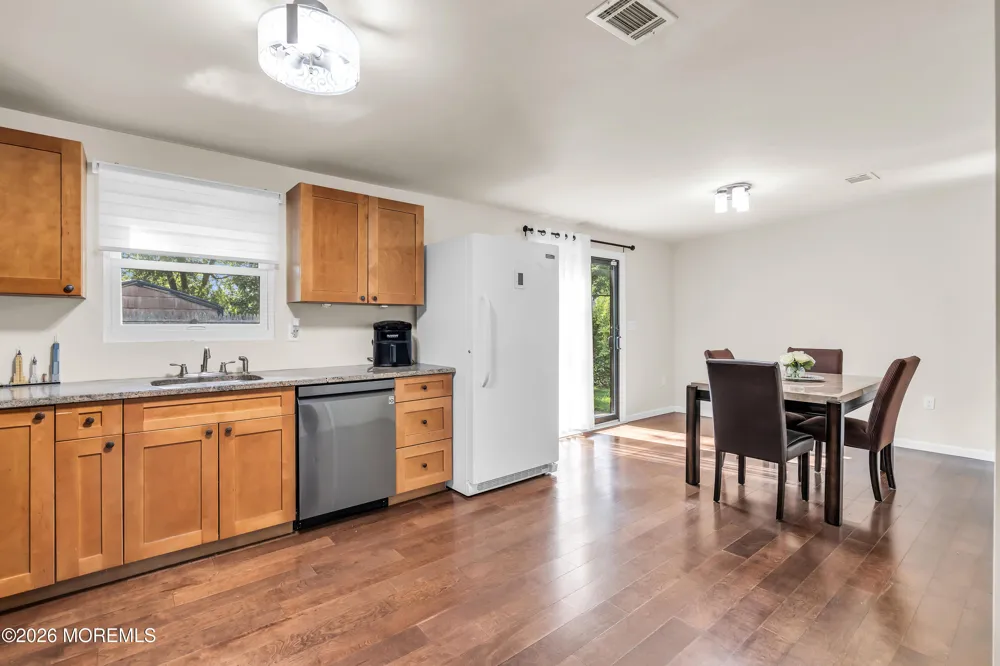 1644 Union Avenue Hazlet, NJ 07730