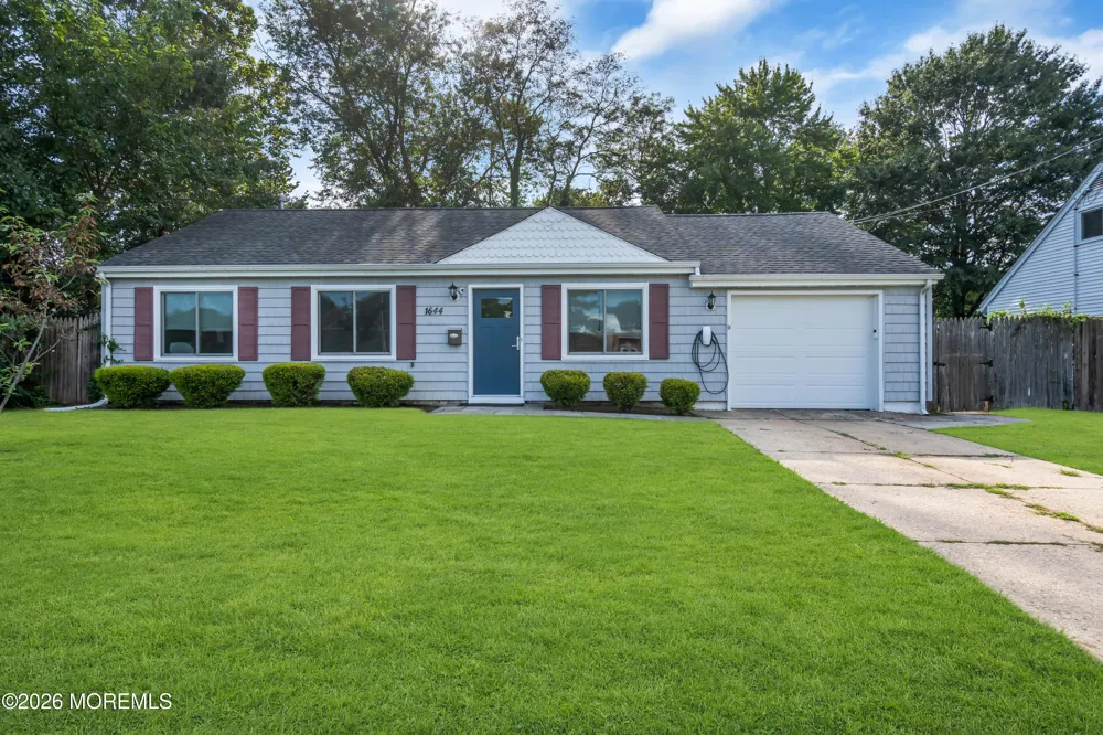1644 Union Avenue Hazlet, NJ 07730