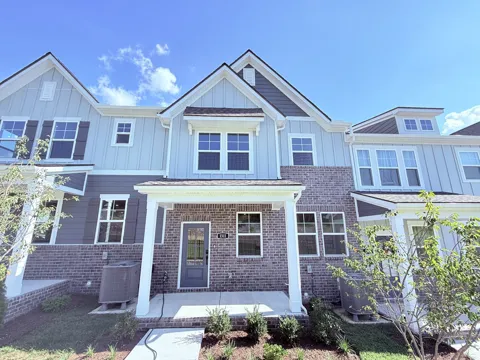 1311 Stubblefield Aly