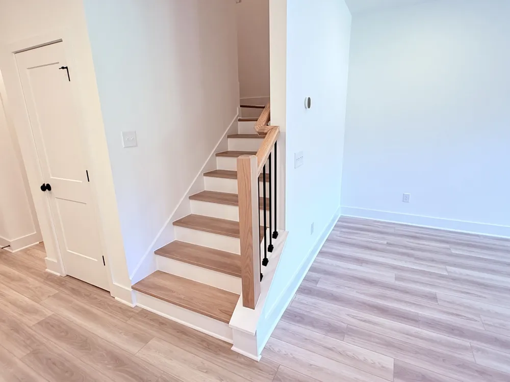 1311 Stubblefield Aly Nashville, TN 37218