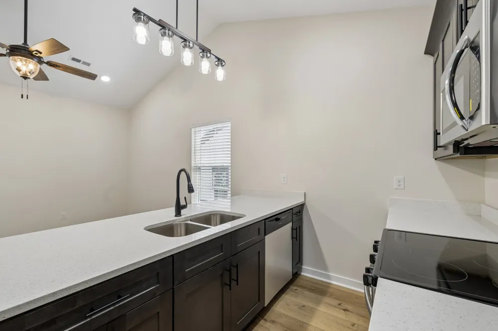 119 Deer Valley Drive E Gordonsville, TN 38563