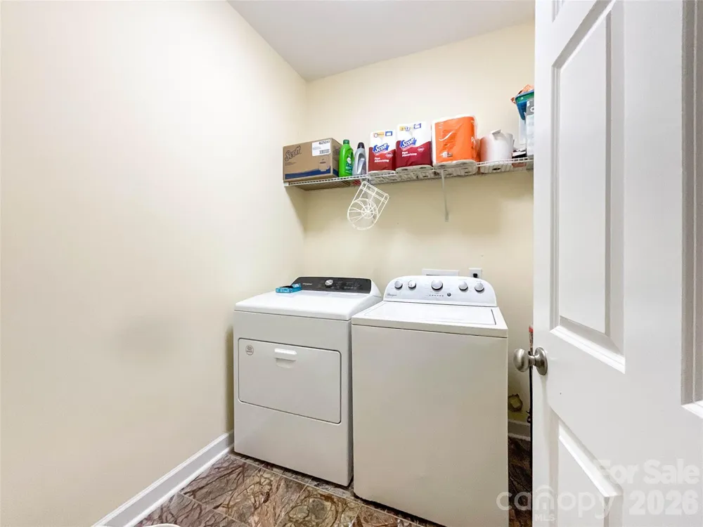 2702 Piersland Drive Matthews, NC 28104