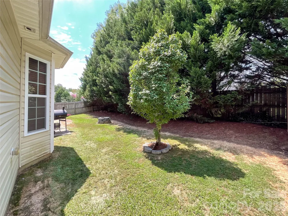 2702 Piersland Drive Matthews, NC 28104