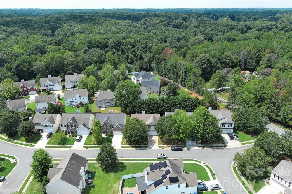 2702 Piersland Drive Matthews, NC 28104