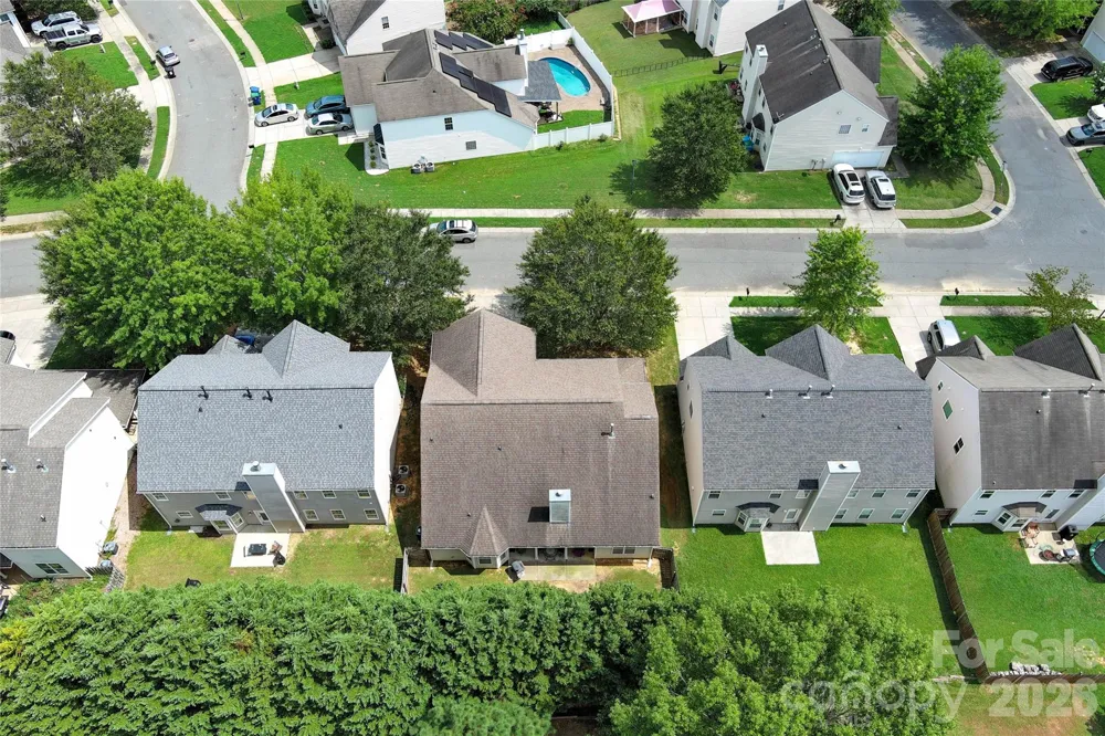 2702 Piersland Drive Matthews, NC 28104