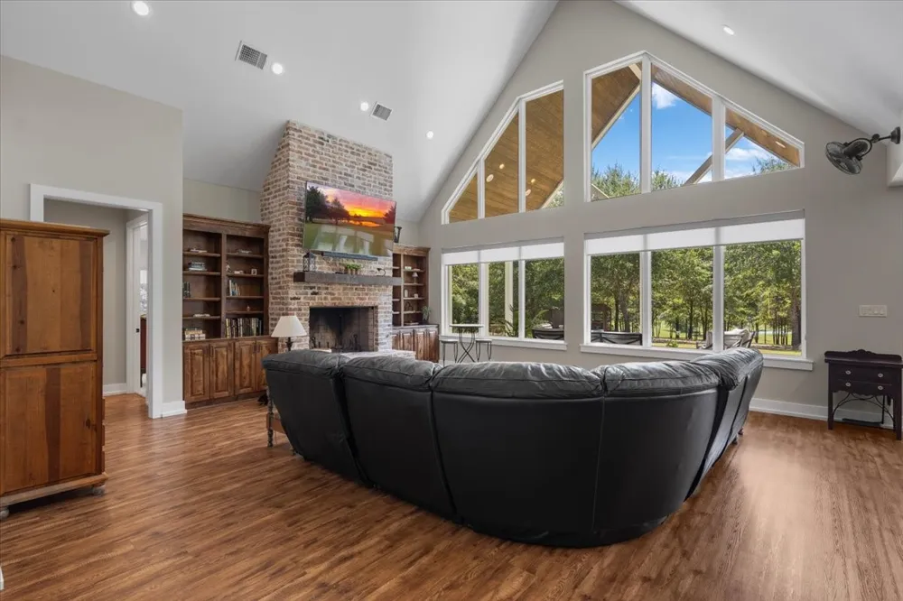 251 Pintail Place Gilmer, TX 75645