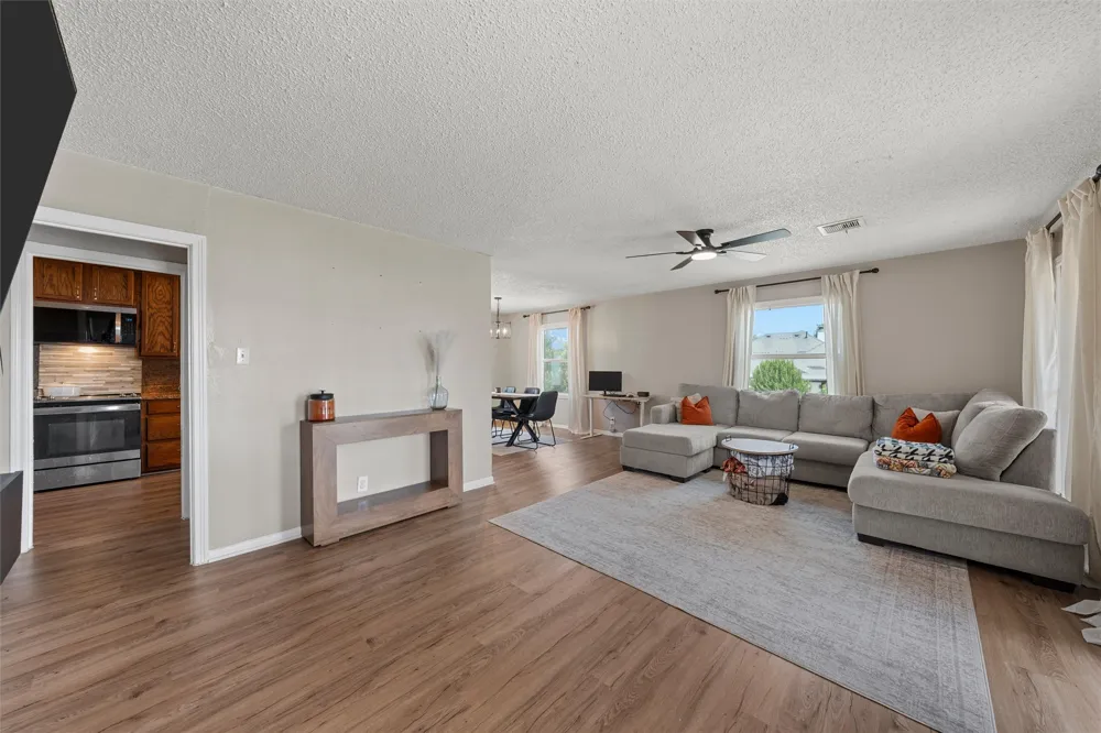 296 Ish Street China Spring, TX 76633