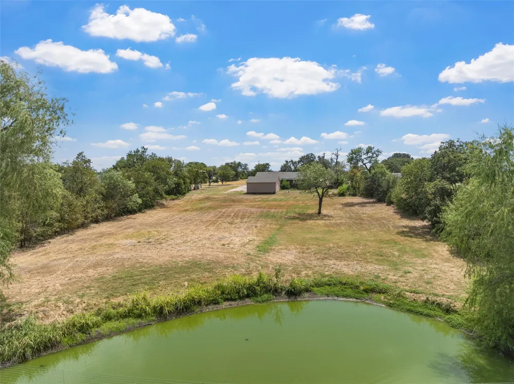296 Ish Street China Spring, TX 76633