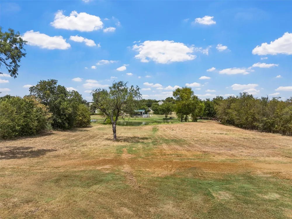 296 Ish Street China Spring, TX 76633