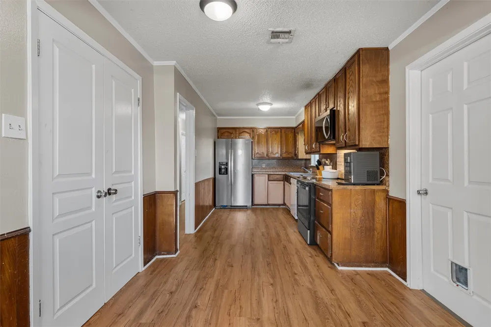 296 Ish Street China Spring, TX 76633