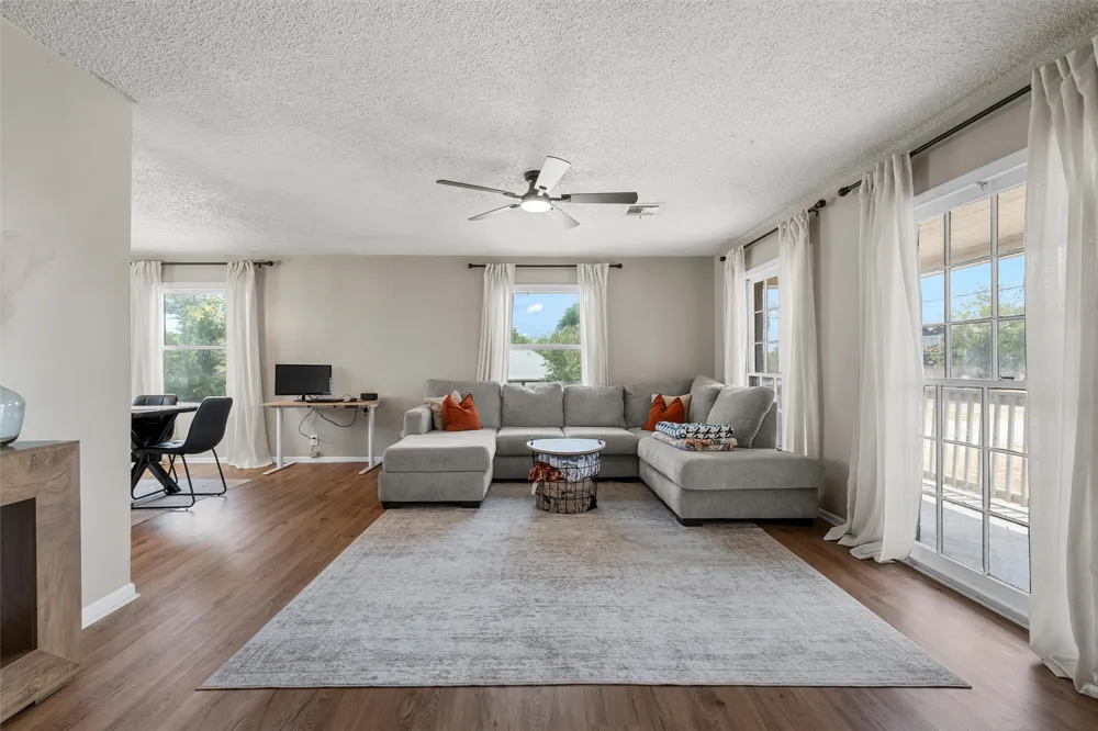 296 Ish Street China Spring, TX 76633