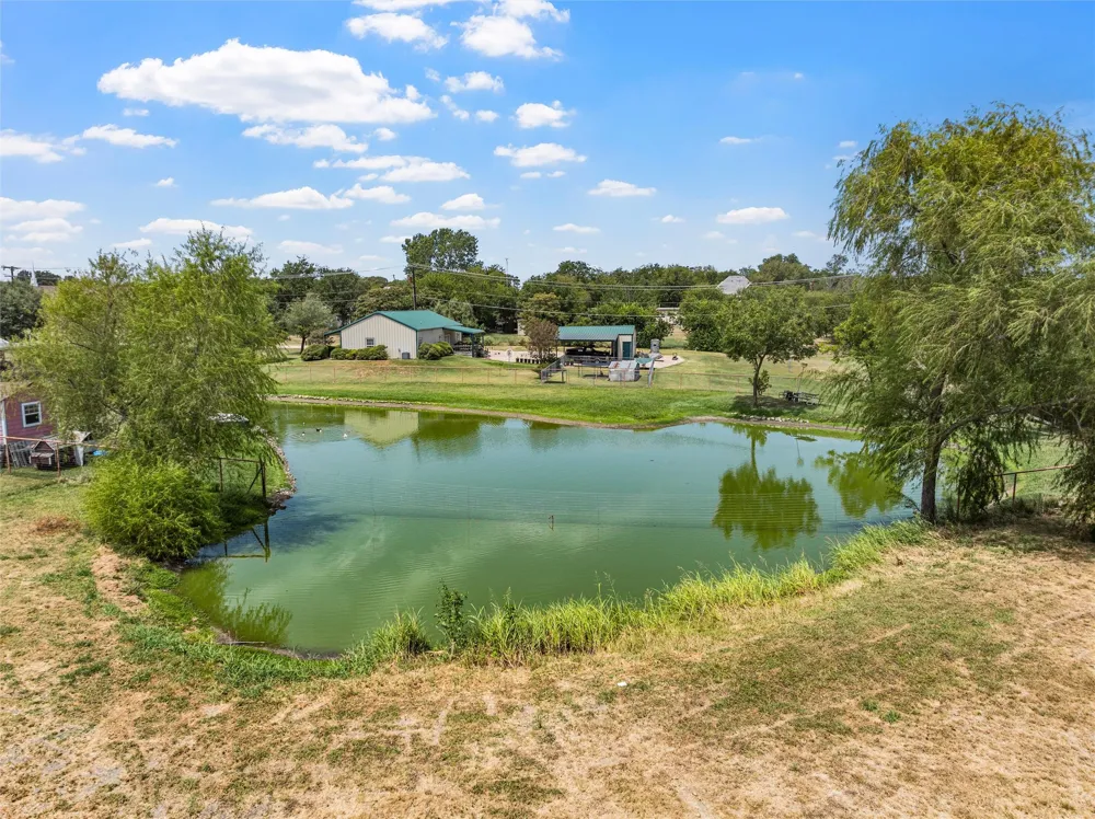 296 Ish Street China Spring, TX 76633