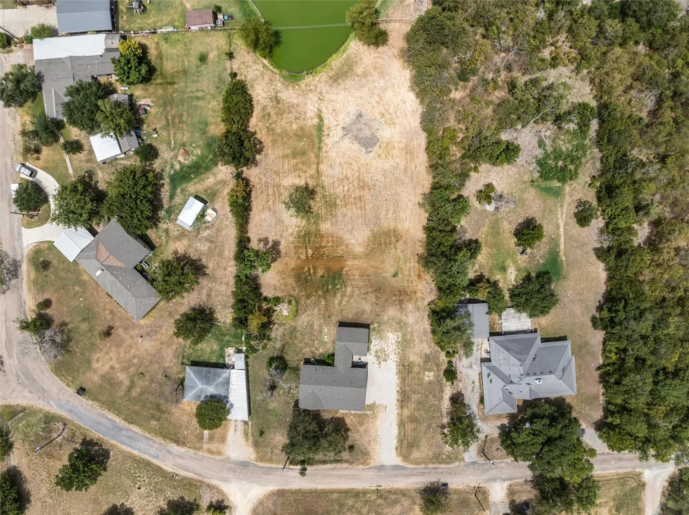 296 Ish Street China Spring, TX 76633