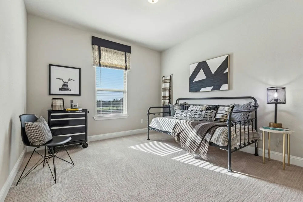 147 Hollingsworth Lane Glenn Heights, TX 75154