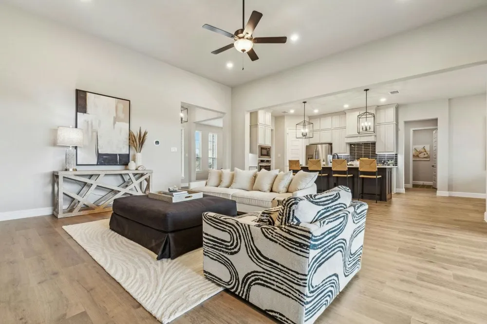 147 Hollingsworth Lane Glenn Heights, TX 75154