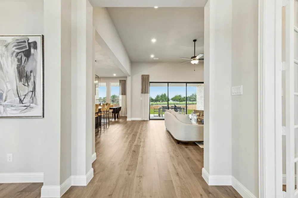 147 Hollingsworth Lane Glenn Heights, TX 75154