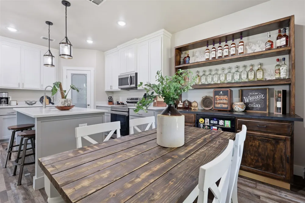 8448 Jay Street White Settlement, TX 76108