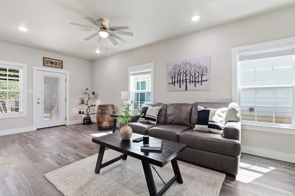 8448 Jay Street White Settlement, TX 76108