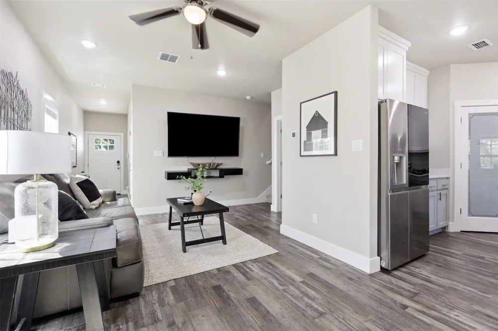 8448 Jay Street White Settlement, TX 76108