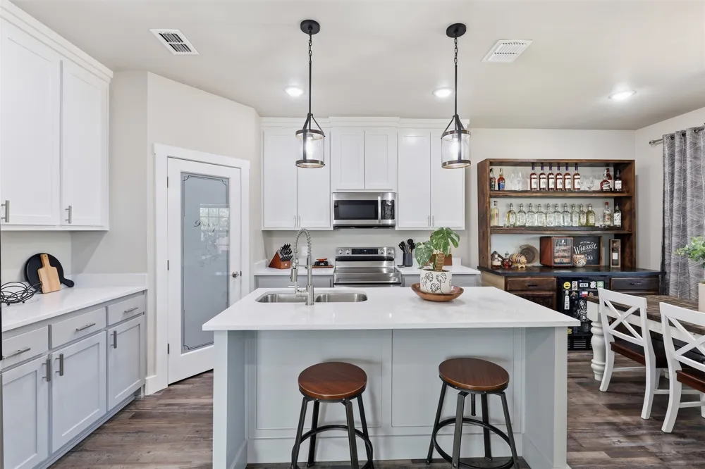 8448 Jay Street White Settlement, TX 76108