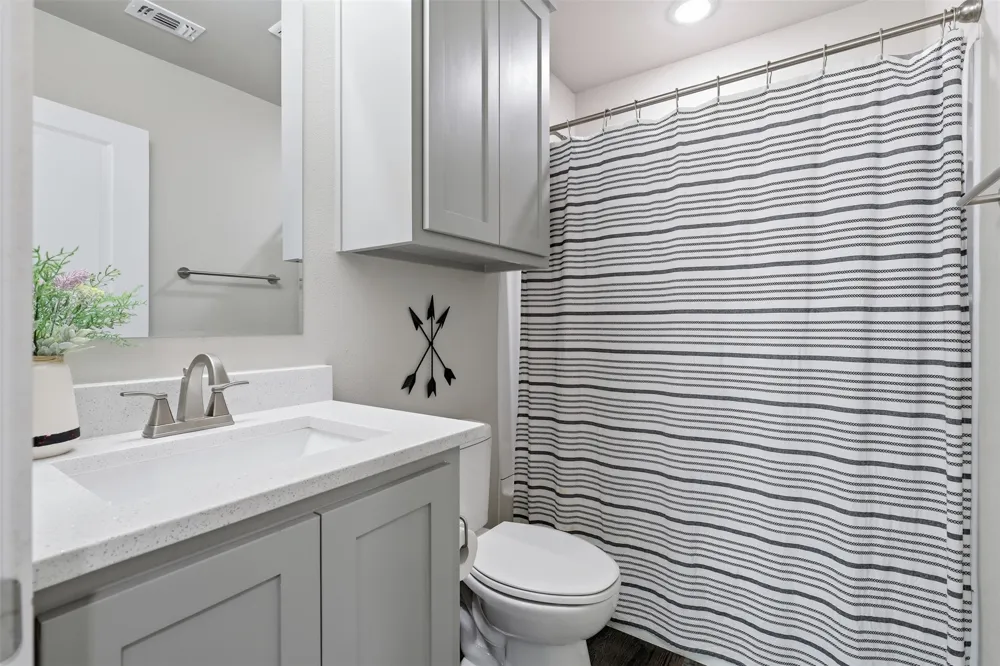 8448 Jay Street White Settlement, TX 76108