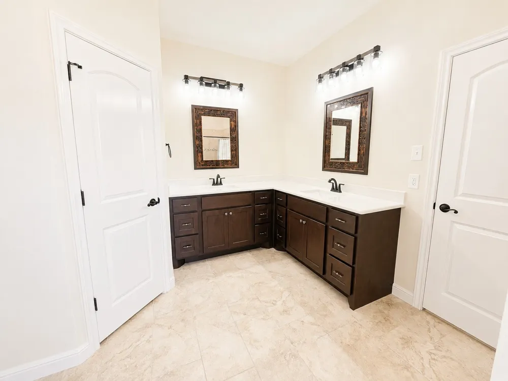 105 Crepe Myrtle Corsicana, TX 75109