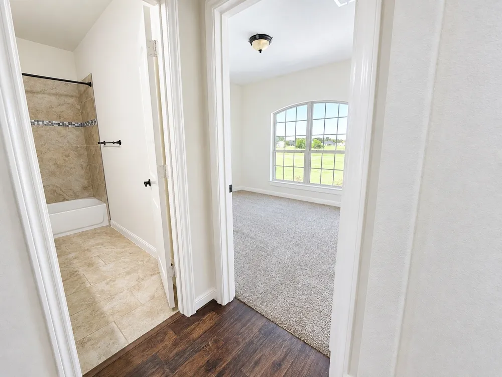 105 Crepe Myrtle Corsicana, TX 75109