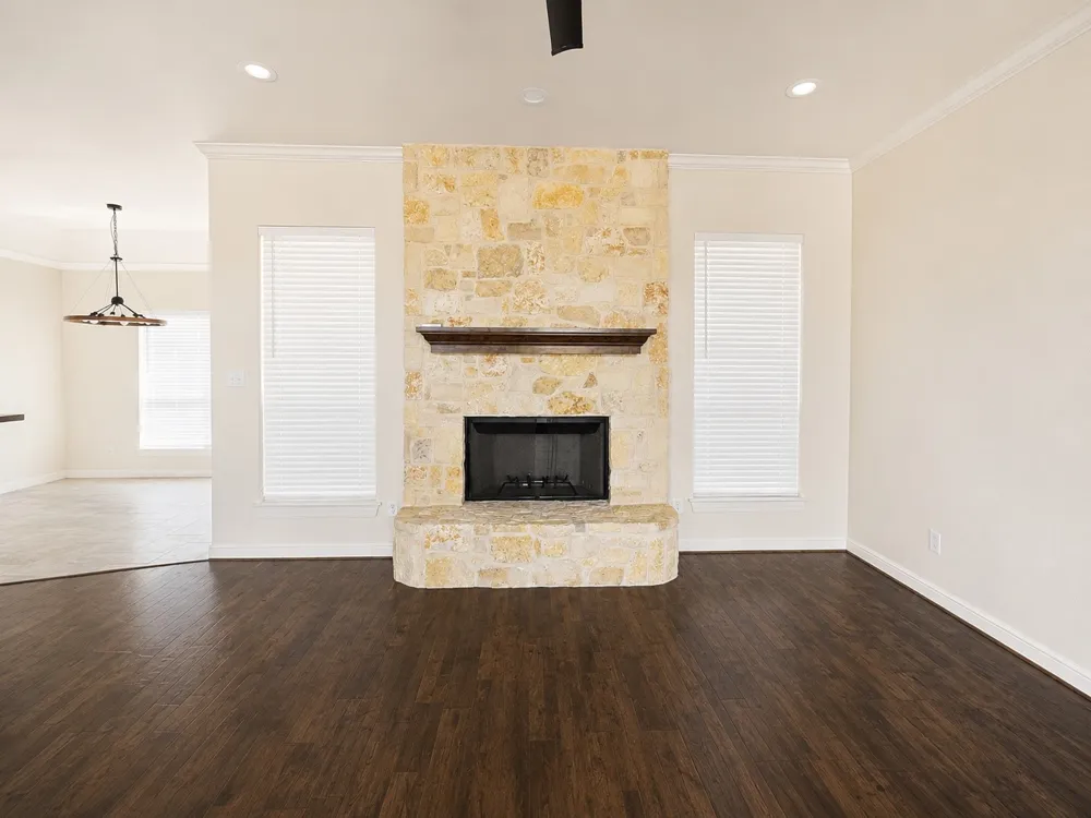 105 Crepe Myrtle Corsicana, TX 75109