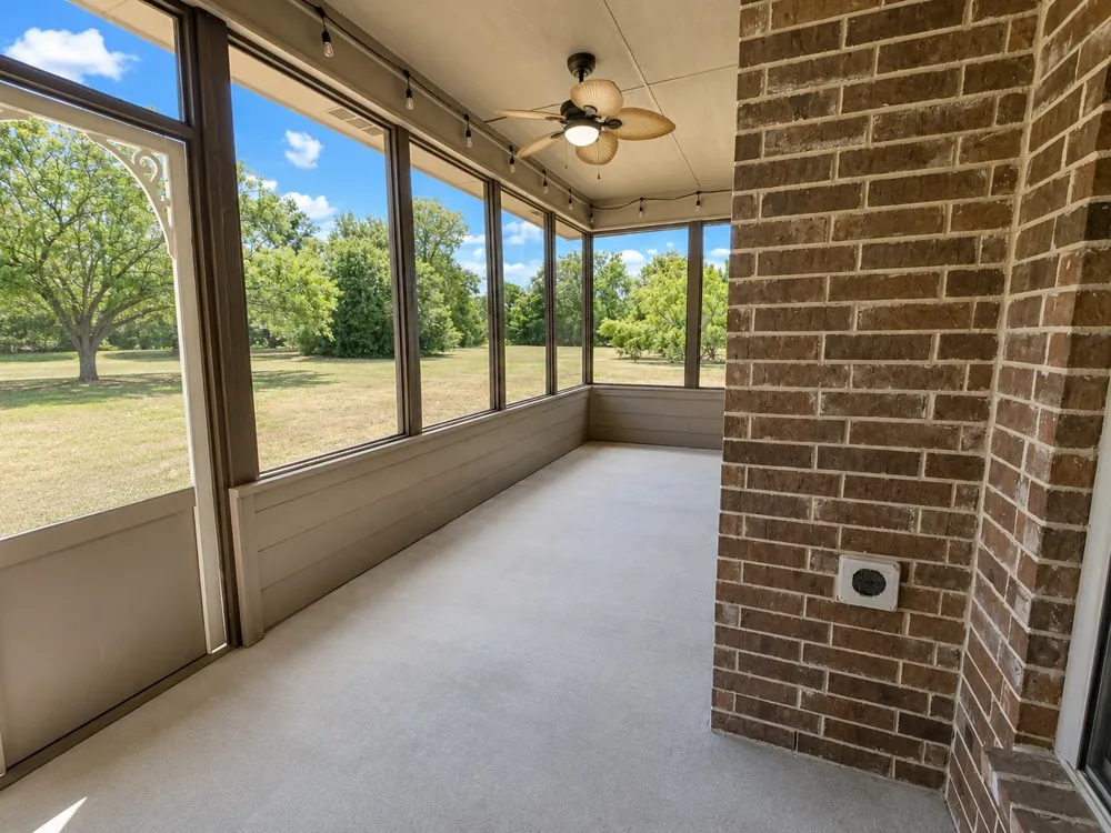 105 Crepe Myrtle Corsicana, TX 75109