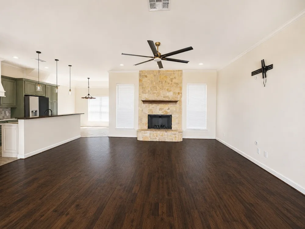 105 Crepe Myrtle Corsicana, TX 75109