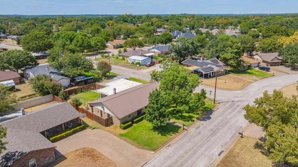 1420 Green Street Graham, TX 76450