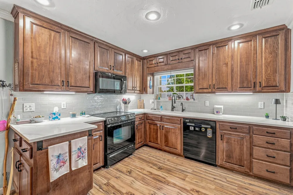 1420 Green Street Graham, TX 76450