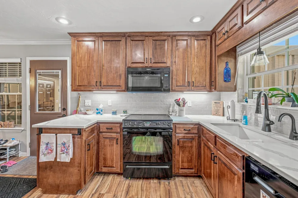 1420 Green Street Graham, TX 76450
