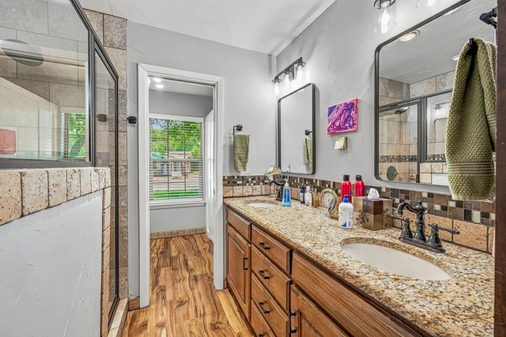 1420 Green Street Graham, TX 76450