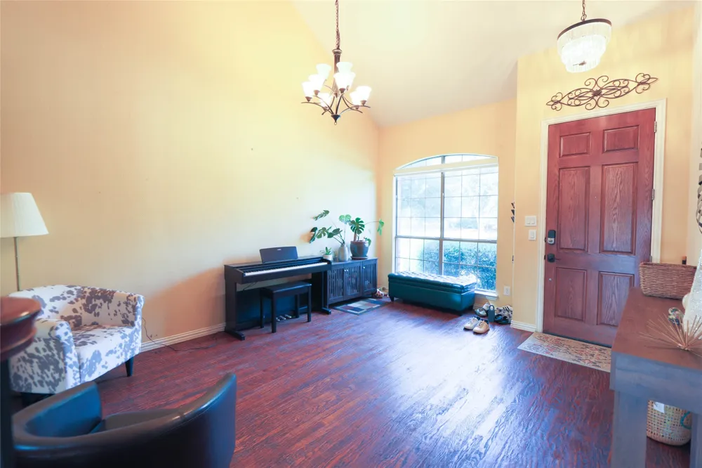 14013 Valley Mills Drive Frisco, TX 75033
