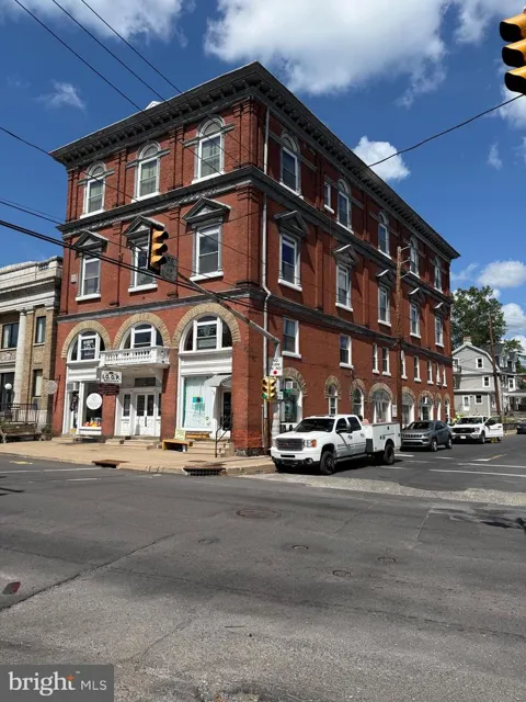 203 MAIN STREET