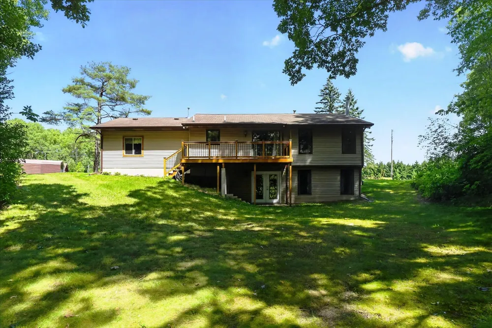 10077 Maple Hill Road Howard City, MI 49329